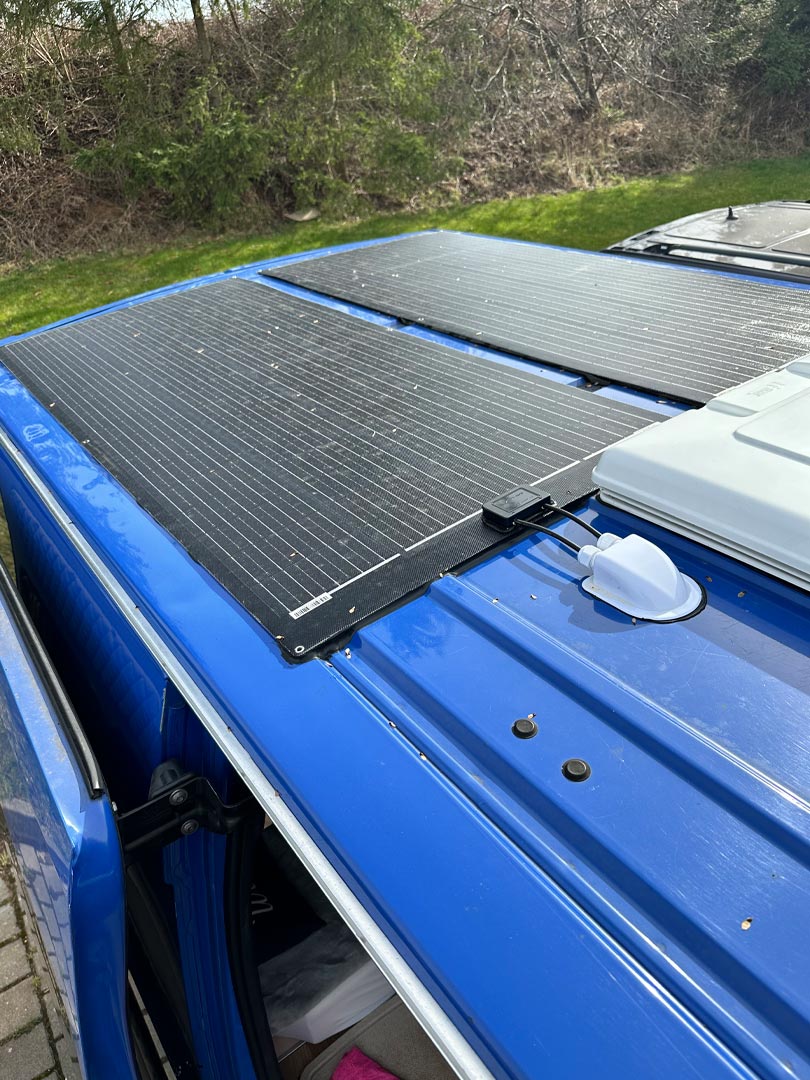 Blog_RoceReise_Camper_Tipps_Business_4_Work Solar auf Van und Camper Celia Domaratius